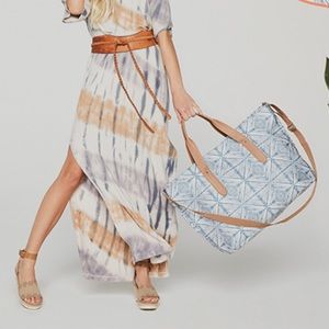 Crown Vintage Geometric Print Weekender Travel Bag